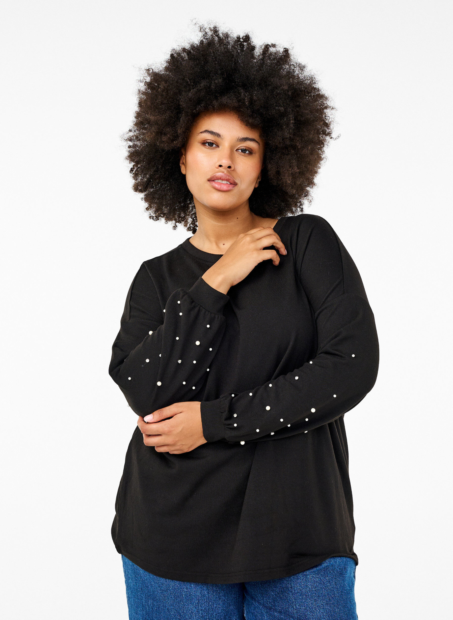 Zizzi Einfarbige Bluse mit Perlen, Black, Model image number 0
