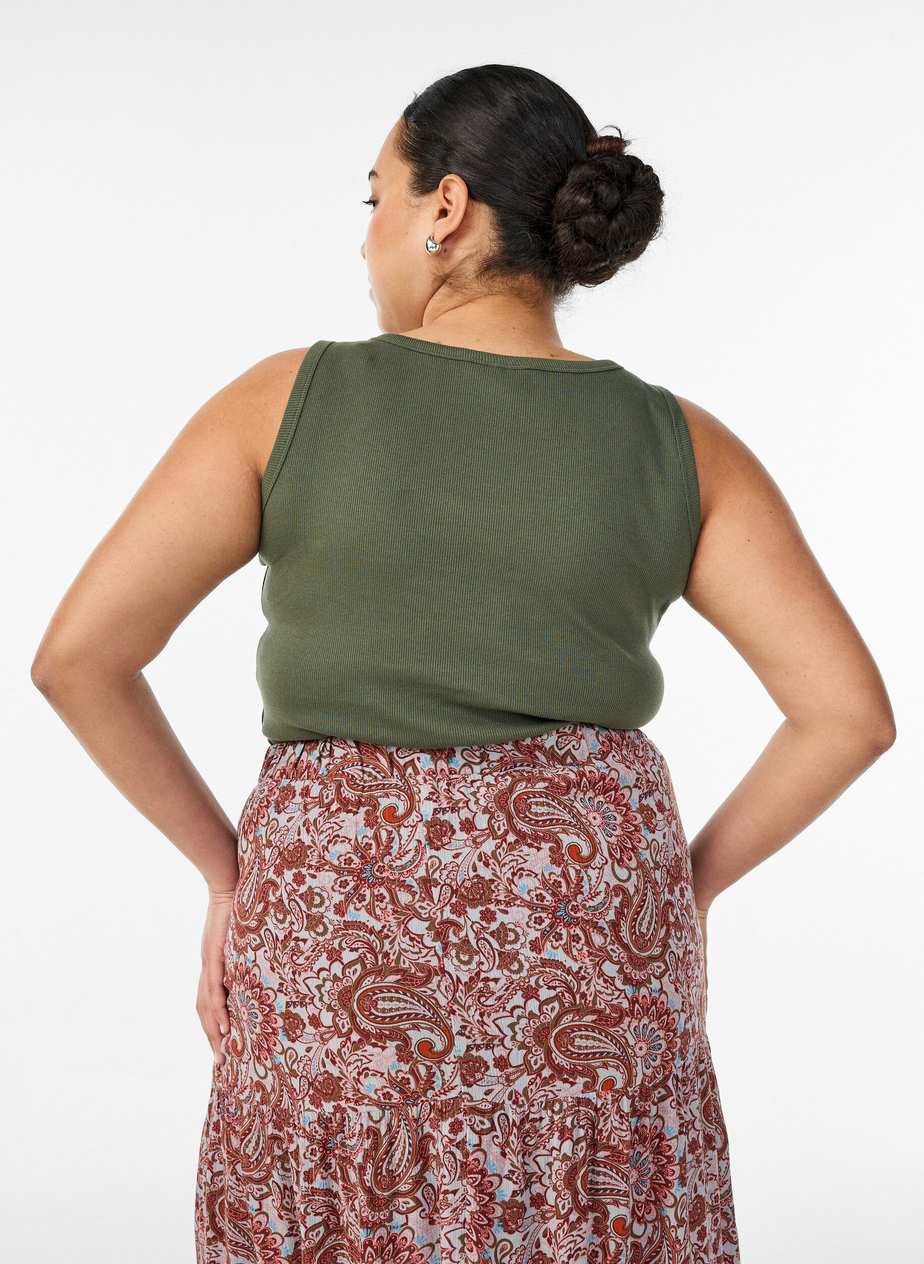 ZizziHaut ajust&eacute; avec motif, Vert, Model image number 2