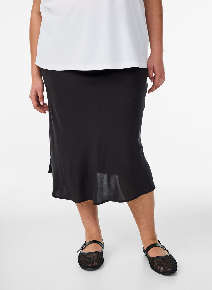 Viskoserock mit elastischem Bund, Schwarz, Model image number 2
