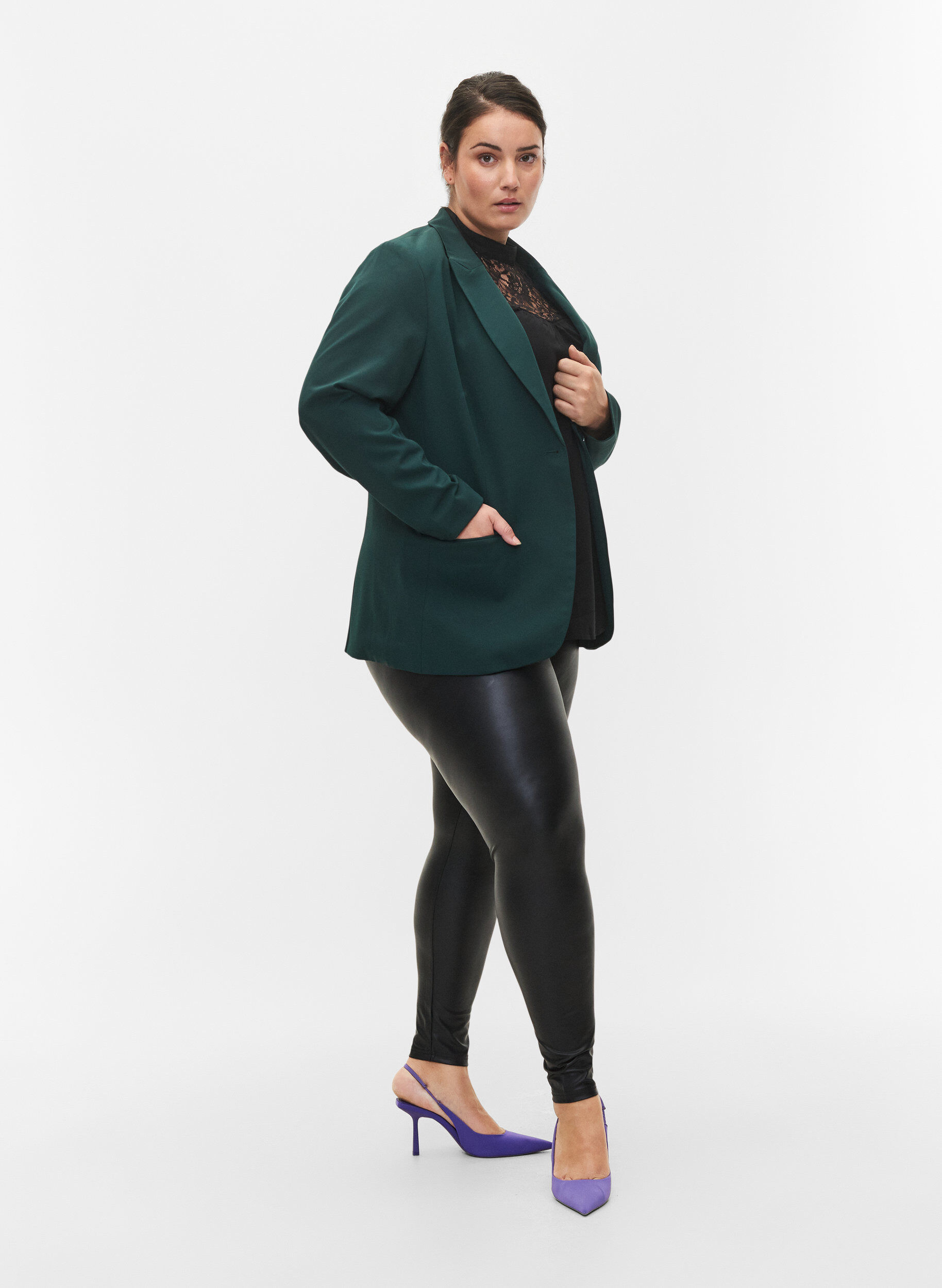 Zizzi Blazer classique avec poches, Scarab, Model image number 2