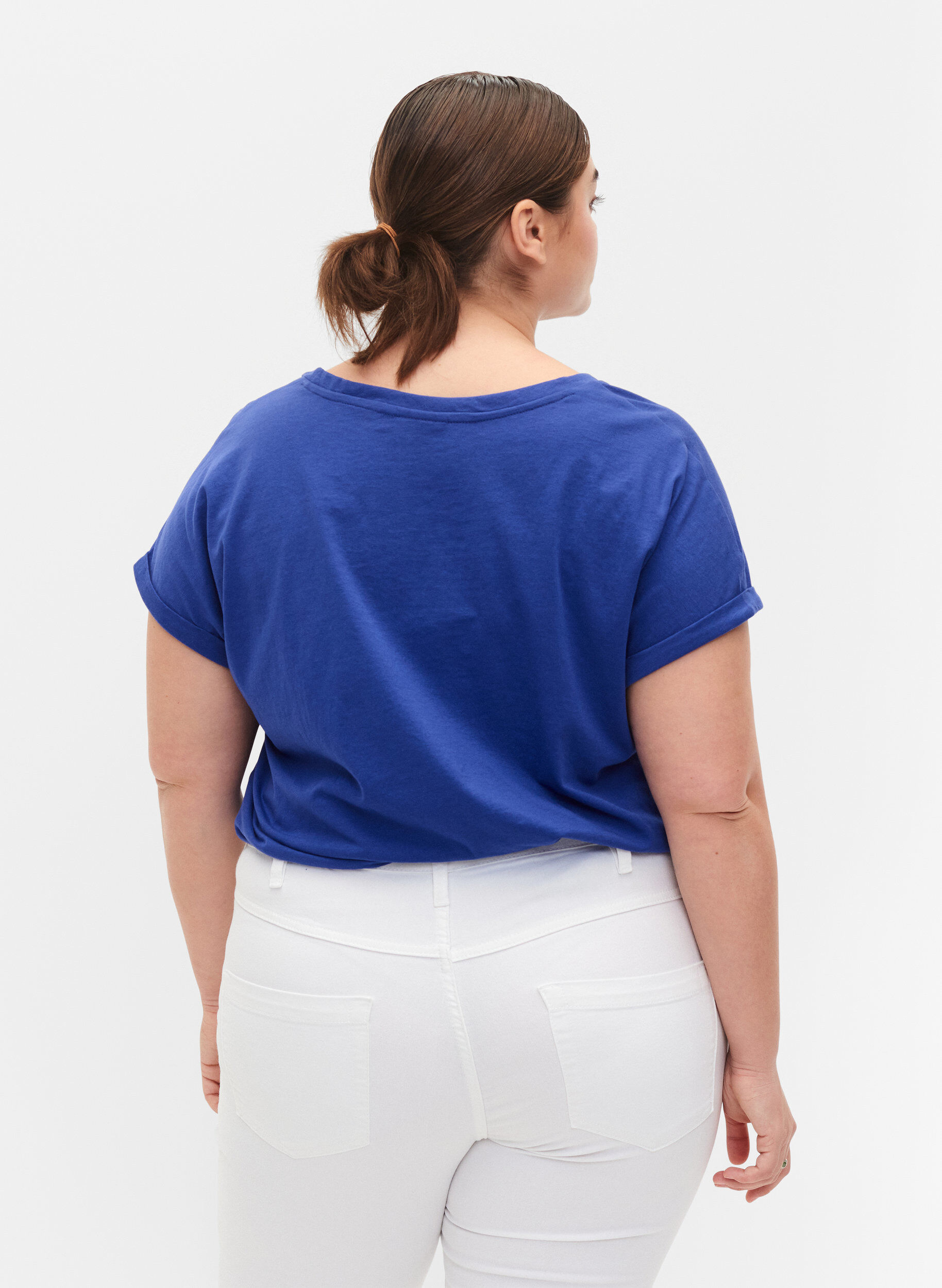Zizzi T-Shirt aus Baumwollmischung mit kurzen &Auml;rmeln, Blau, Model image number 2