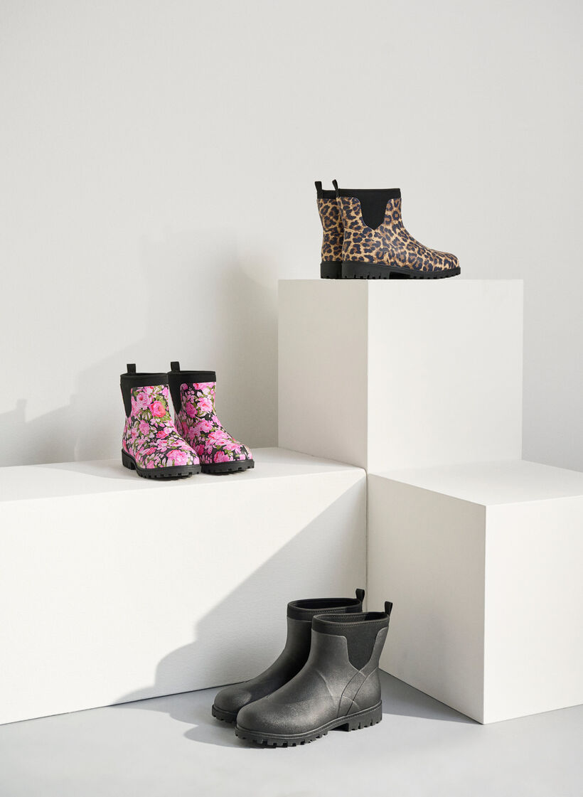 Kurze Stiefel mit weitem Schaft aus elastischem Neopren, Flower AOP, Image image number 0
