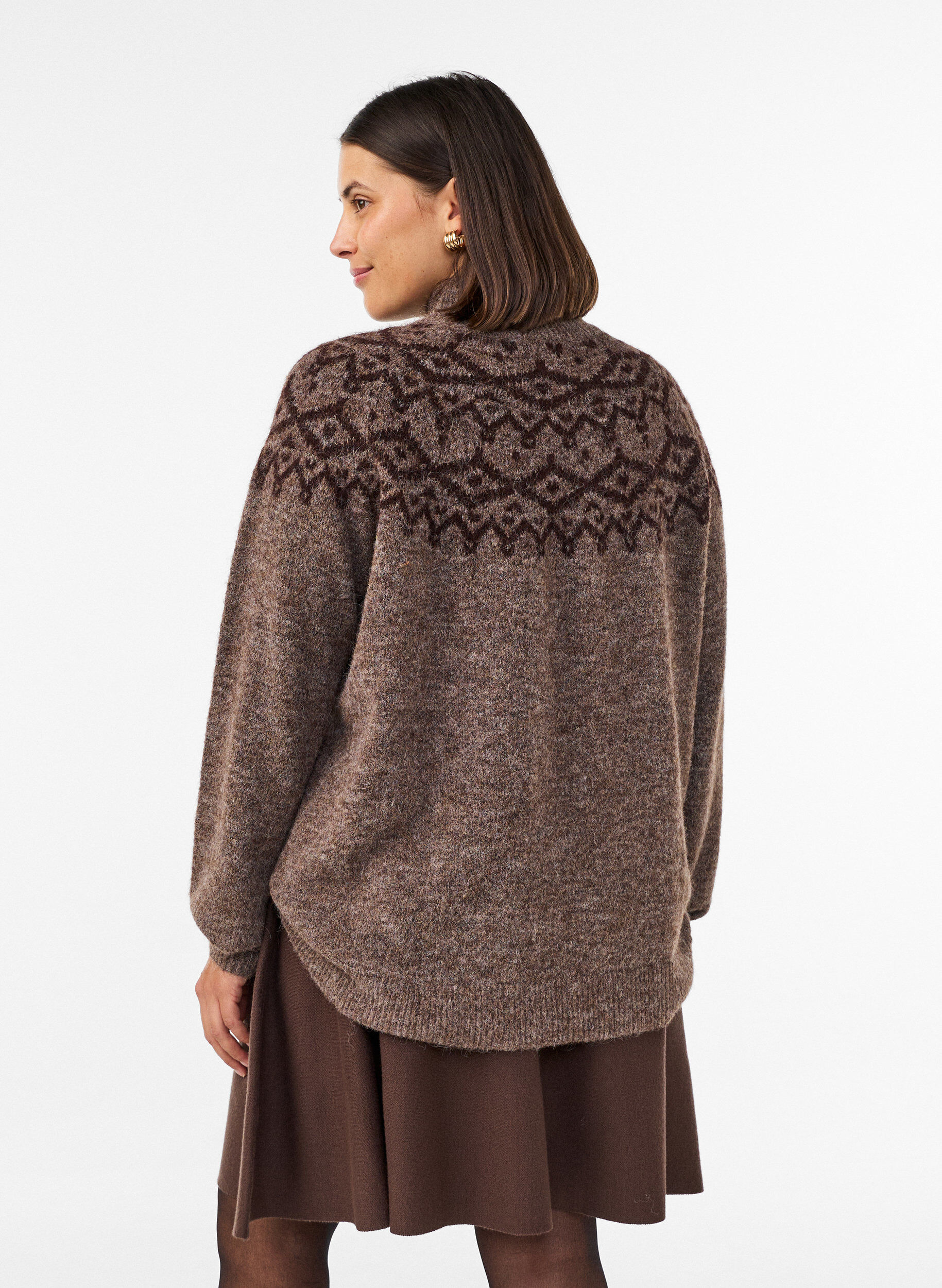 ZizziJupe courte en maille &agrave; coupe &eacute;vas&eacute;e, Marron, Model image number 2