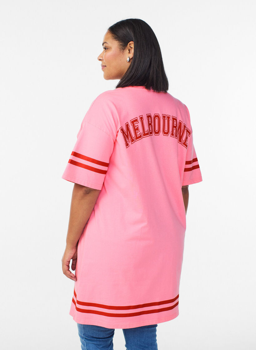 Sportliches T-Shirtkleid aus Baumwolle, Pink, Model image number 2