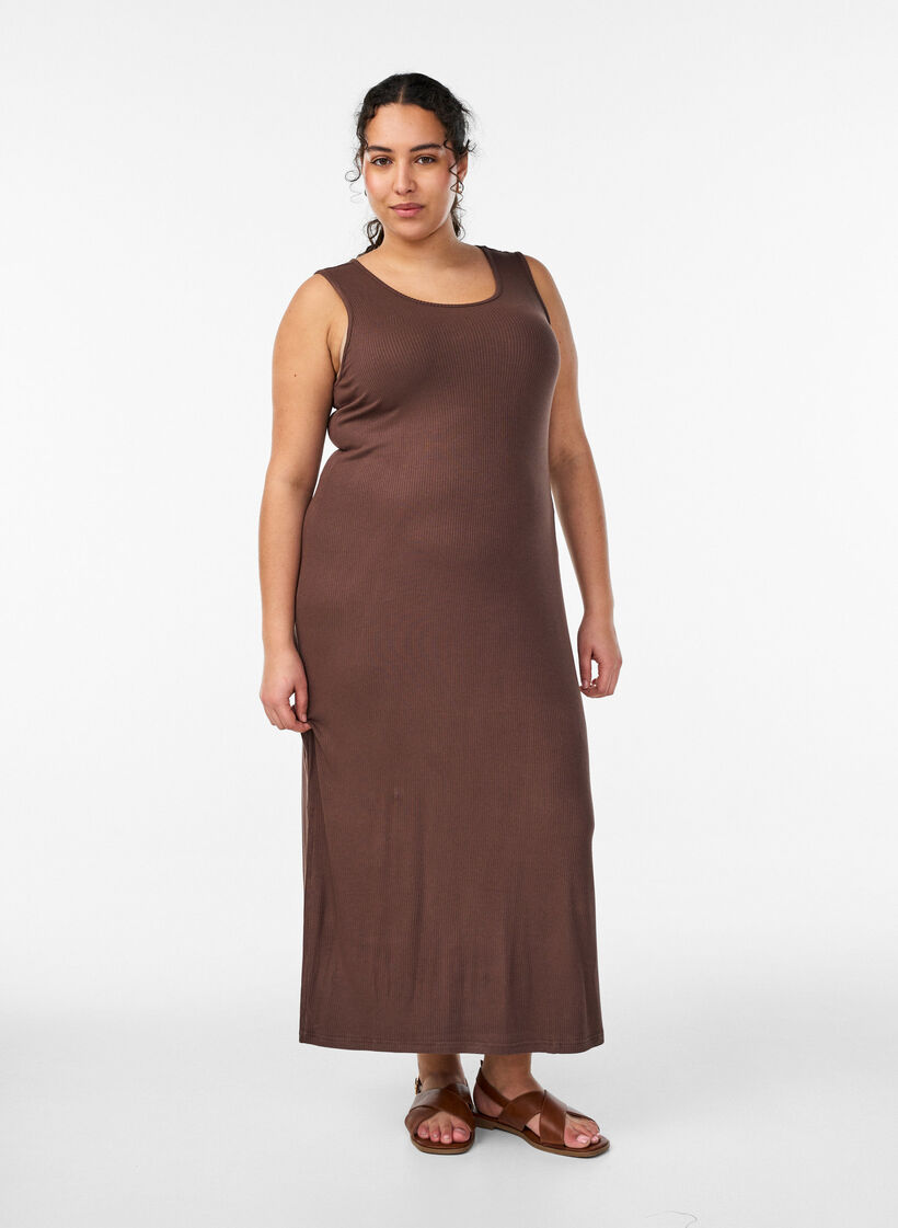 &Auml;rmelloses geripptes Kleid aus Viskose, Braun, Model image number 0