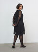 Robe en dentelle avec manches trompette et coupe &eacute;vas&eacute;e, Noir, Model image number 1