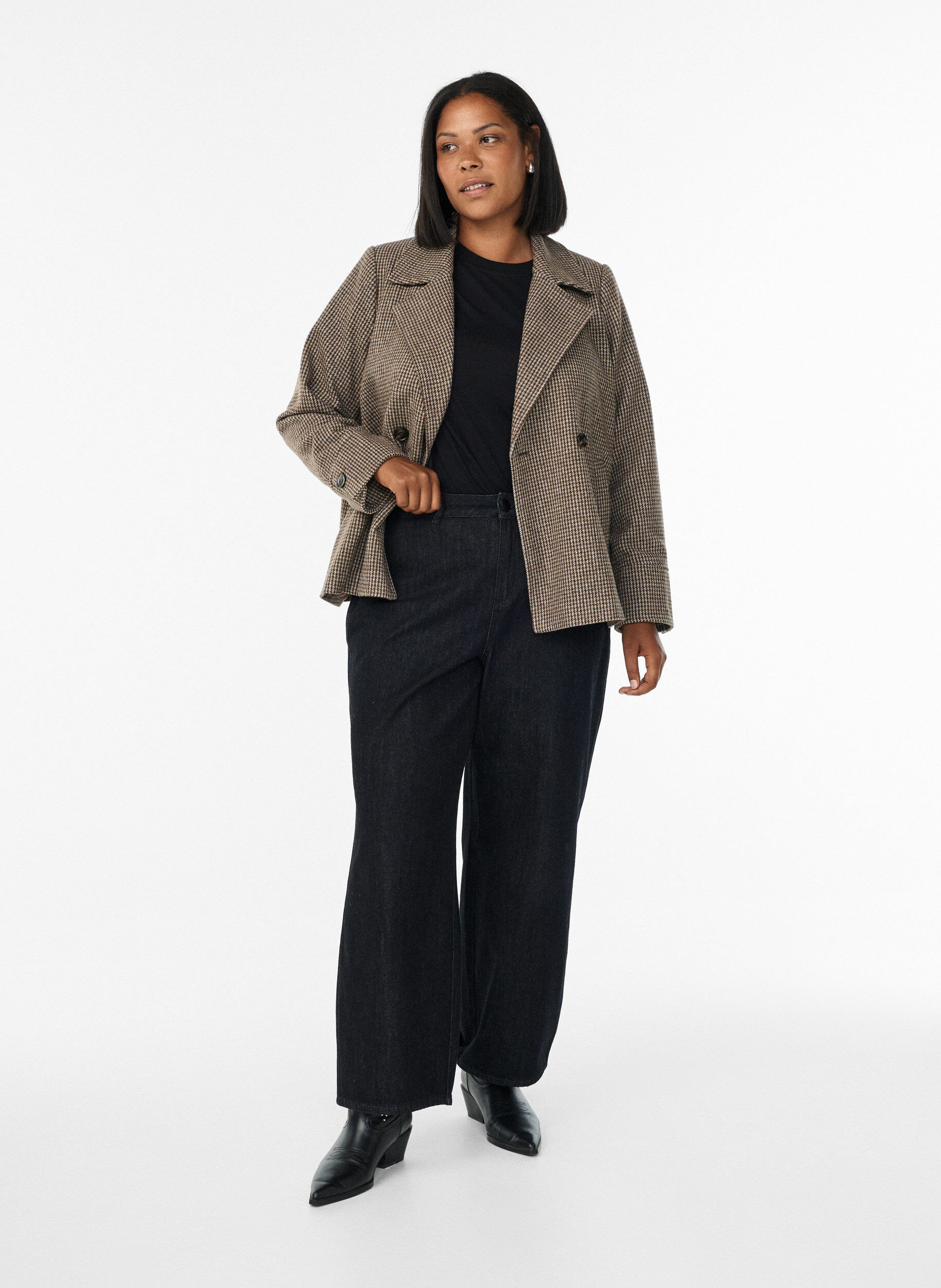 Zizzi Kurzer zweireihiger Blazer, Braun, Model image number 1