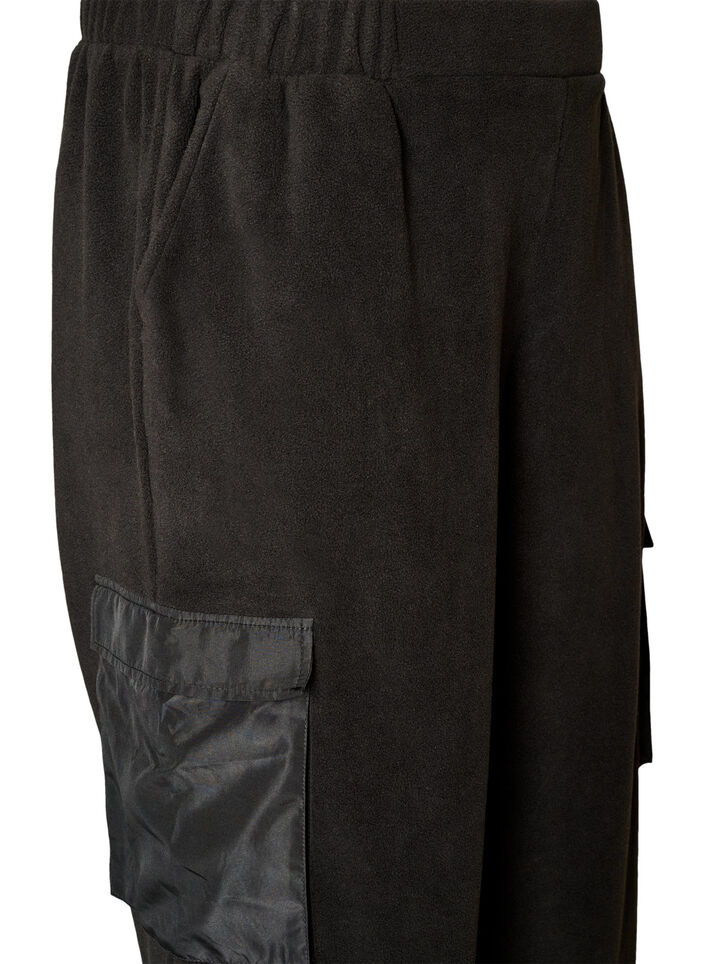 Jogginghose aus Fleece mit Cargotaschen, Schwarz, Packshot image number 2