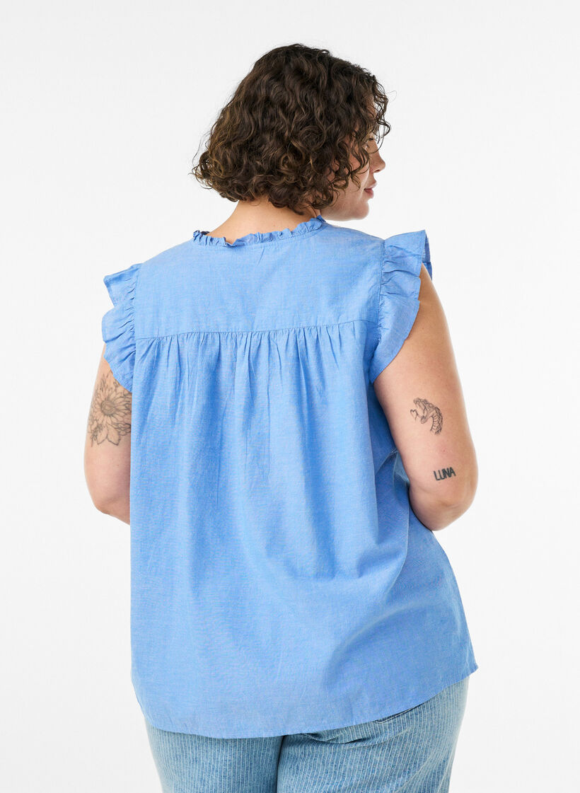 Blouse sans manches en coton &agrave; bords volant&eacute;s, Bleu Clair, Model image number 2