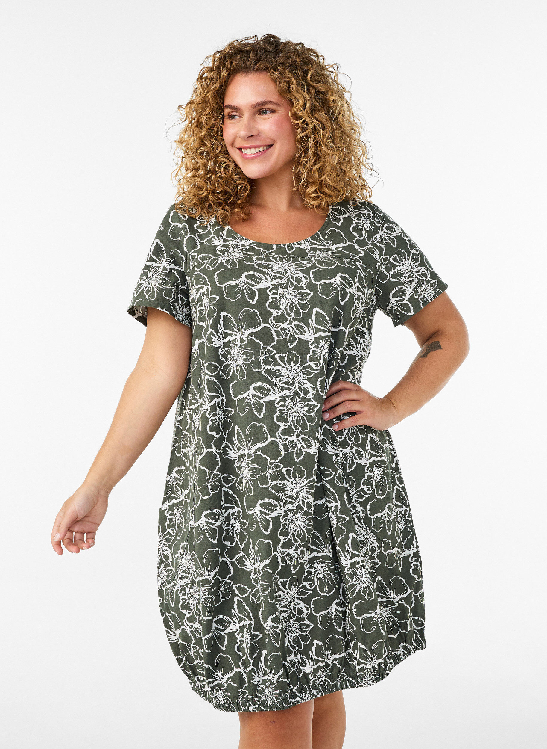 Robe en coton &agrave; manches courtes avec imprim&eacute;, Vert, Model
