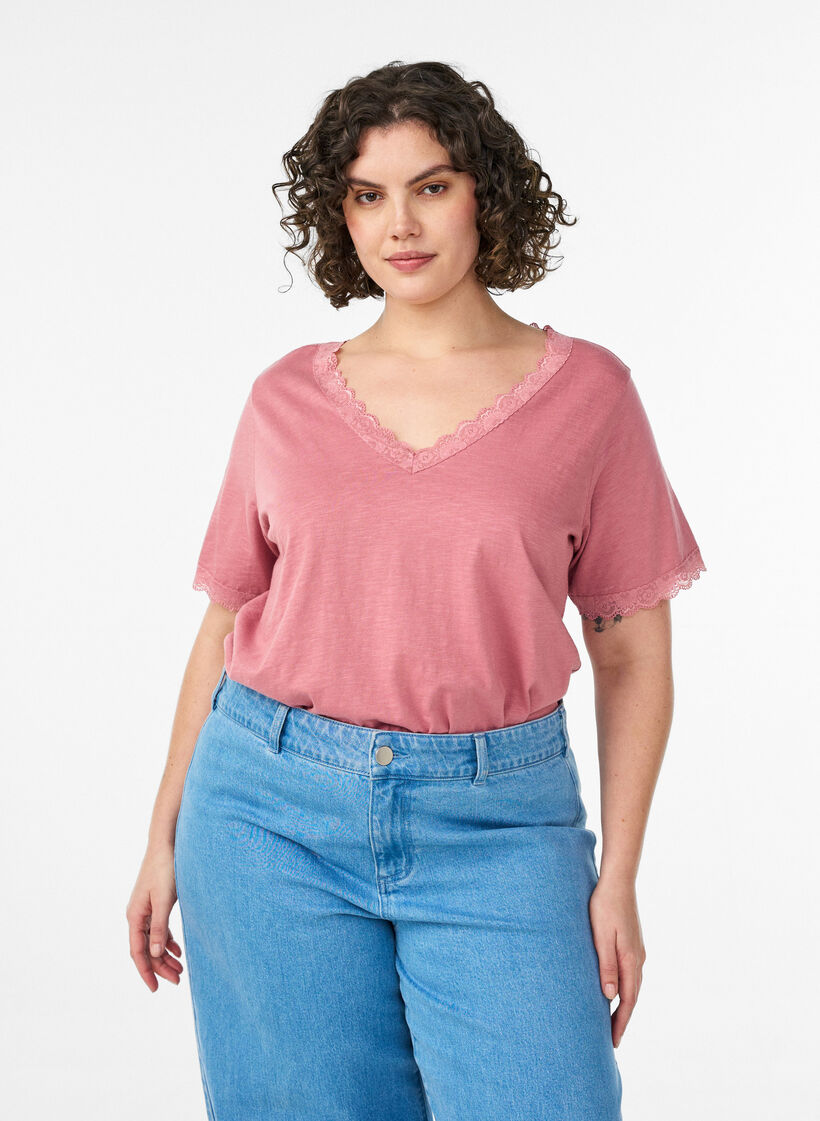 T-shirt avec finitions en dentelle, Rose, Model image number 0