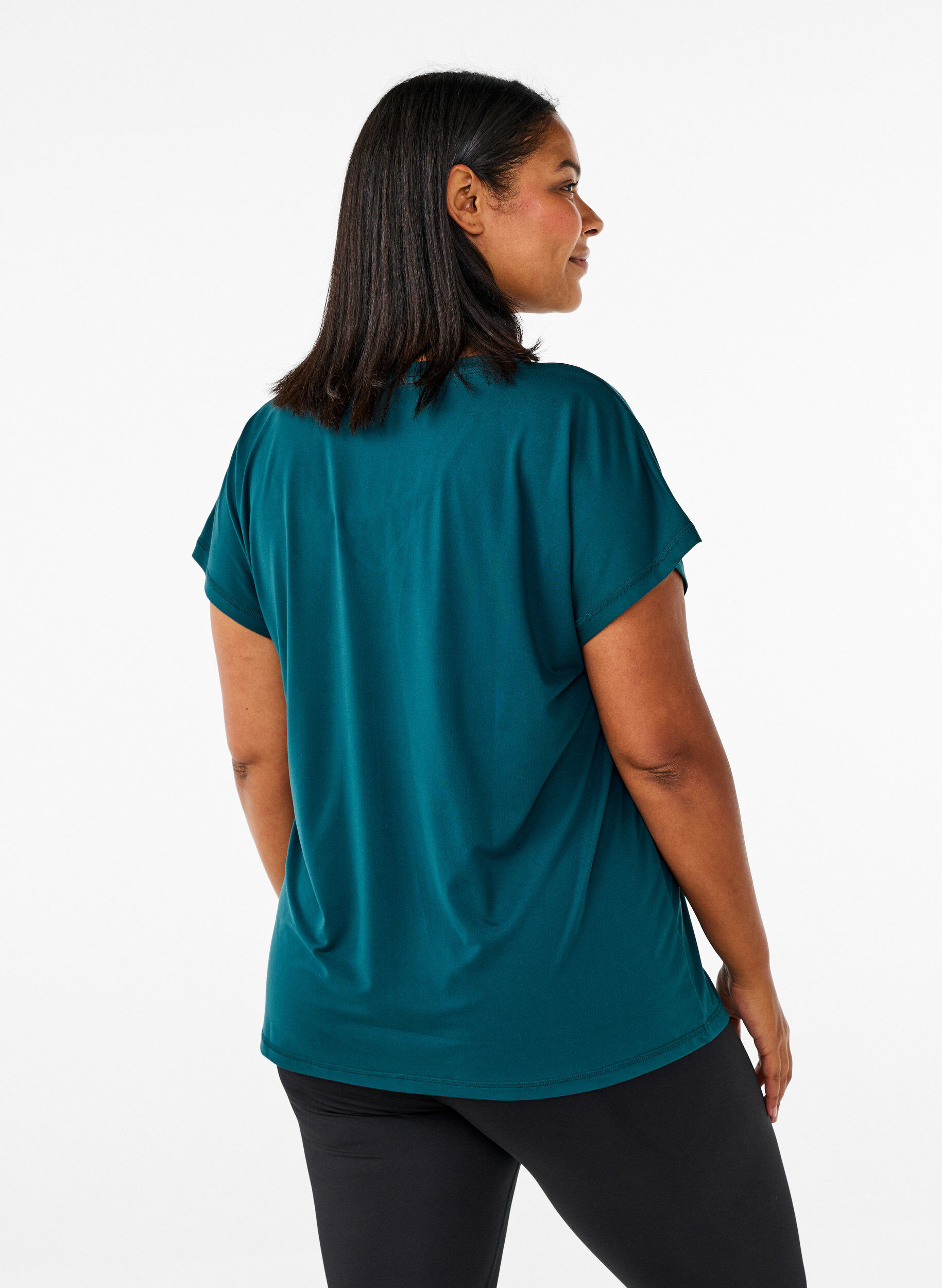 ZizziLockeres Trainings-T-Shirt mit V-Ausschnitt, Gr&uuml;n, Model image number 2