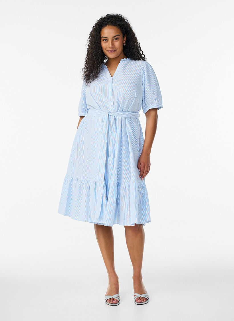 Gestreiftes Midikleid aus Baumwolle mit einem Bindeg&uuml;rtel, Wei&szlig;, Model image number 1