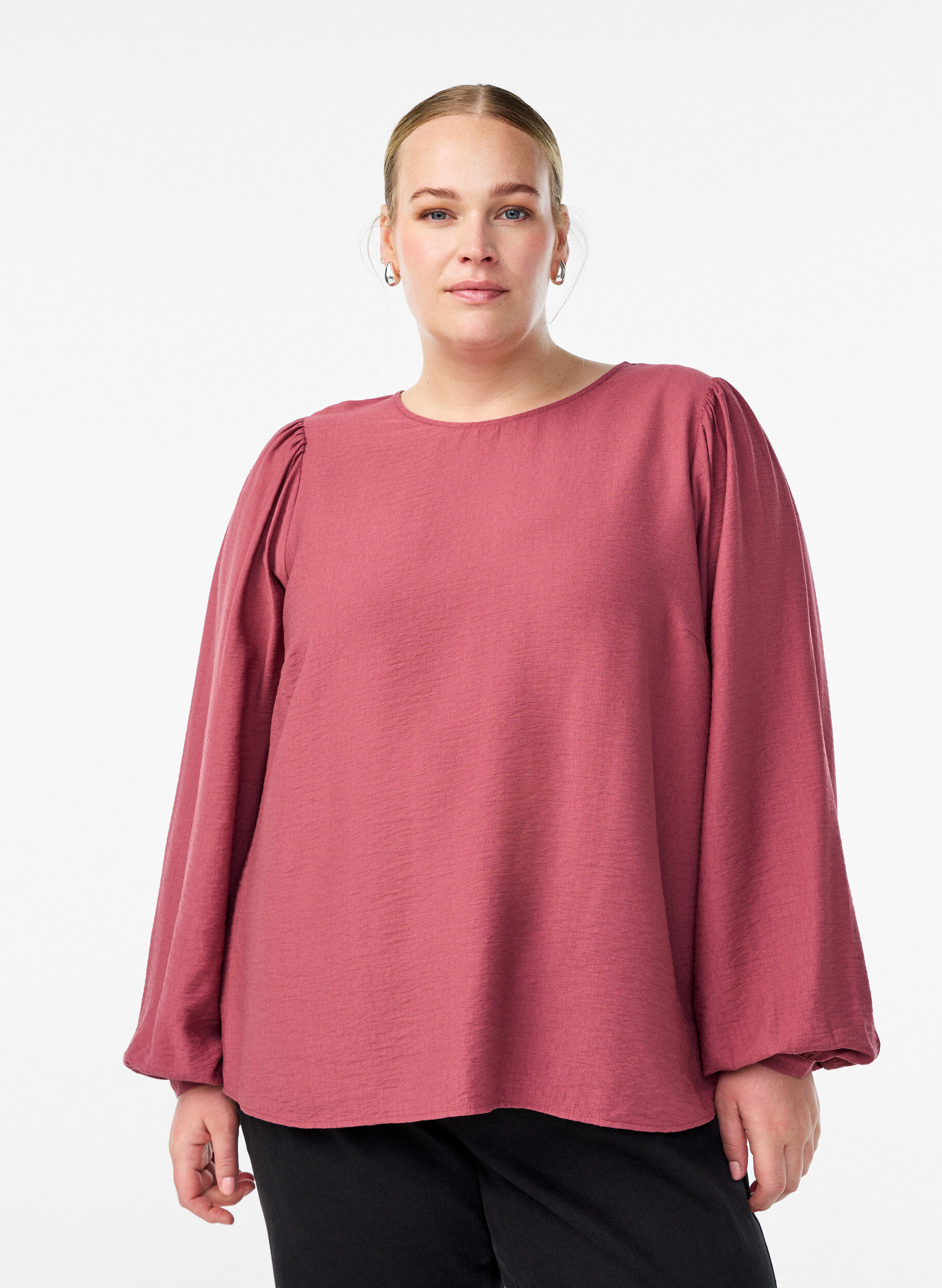 Lang&auml;rmelige Viskosebluse, Rot, Model