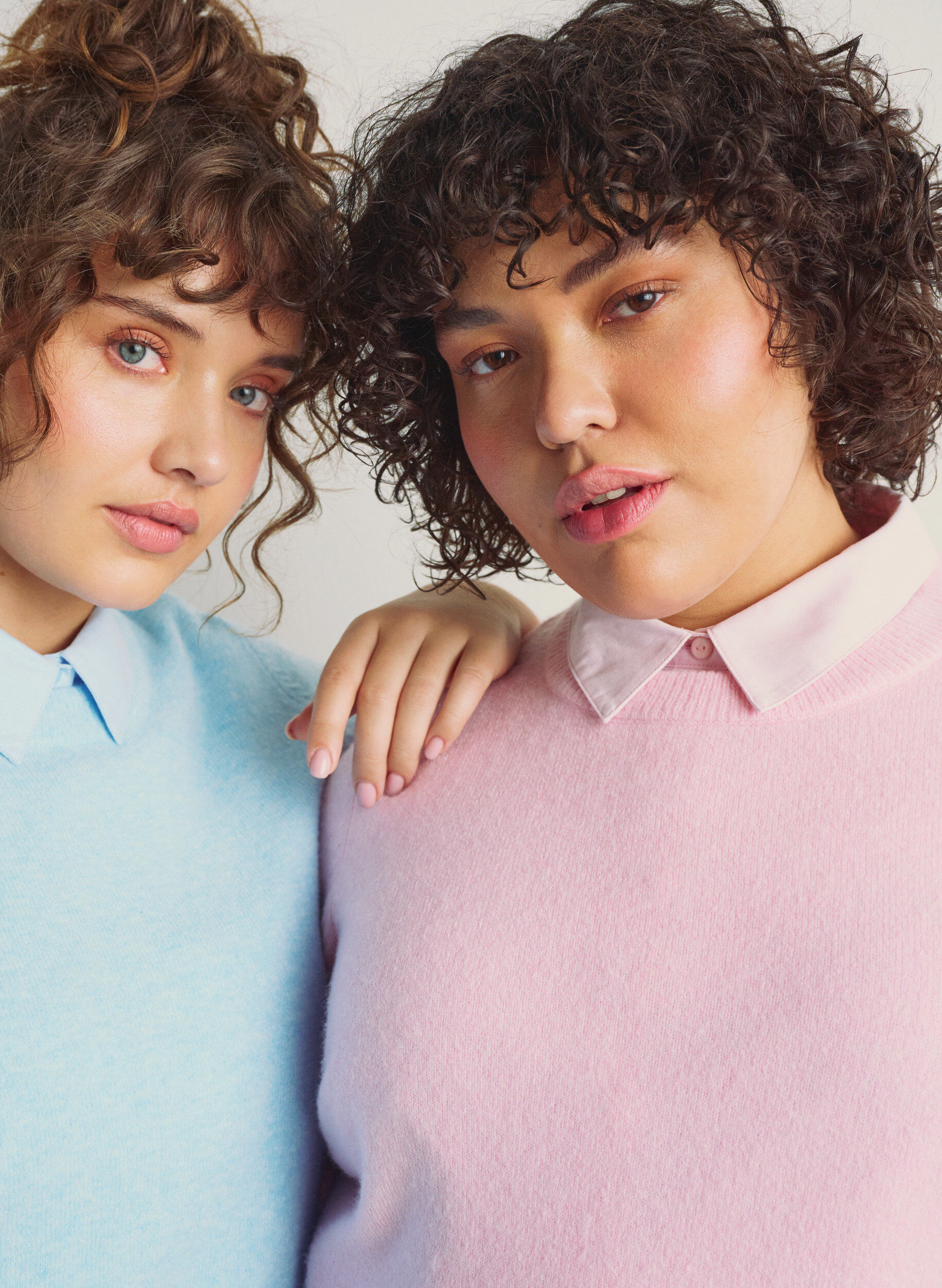 Zizzi Blouse en maille avec manches courtes, Rose, Image image number 0