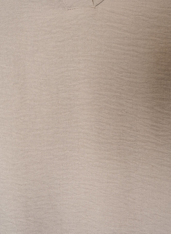 Bluse in Ballon-Silhouette mit V-Ausschnitt, Beige, Packshot image number 2