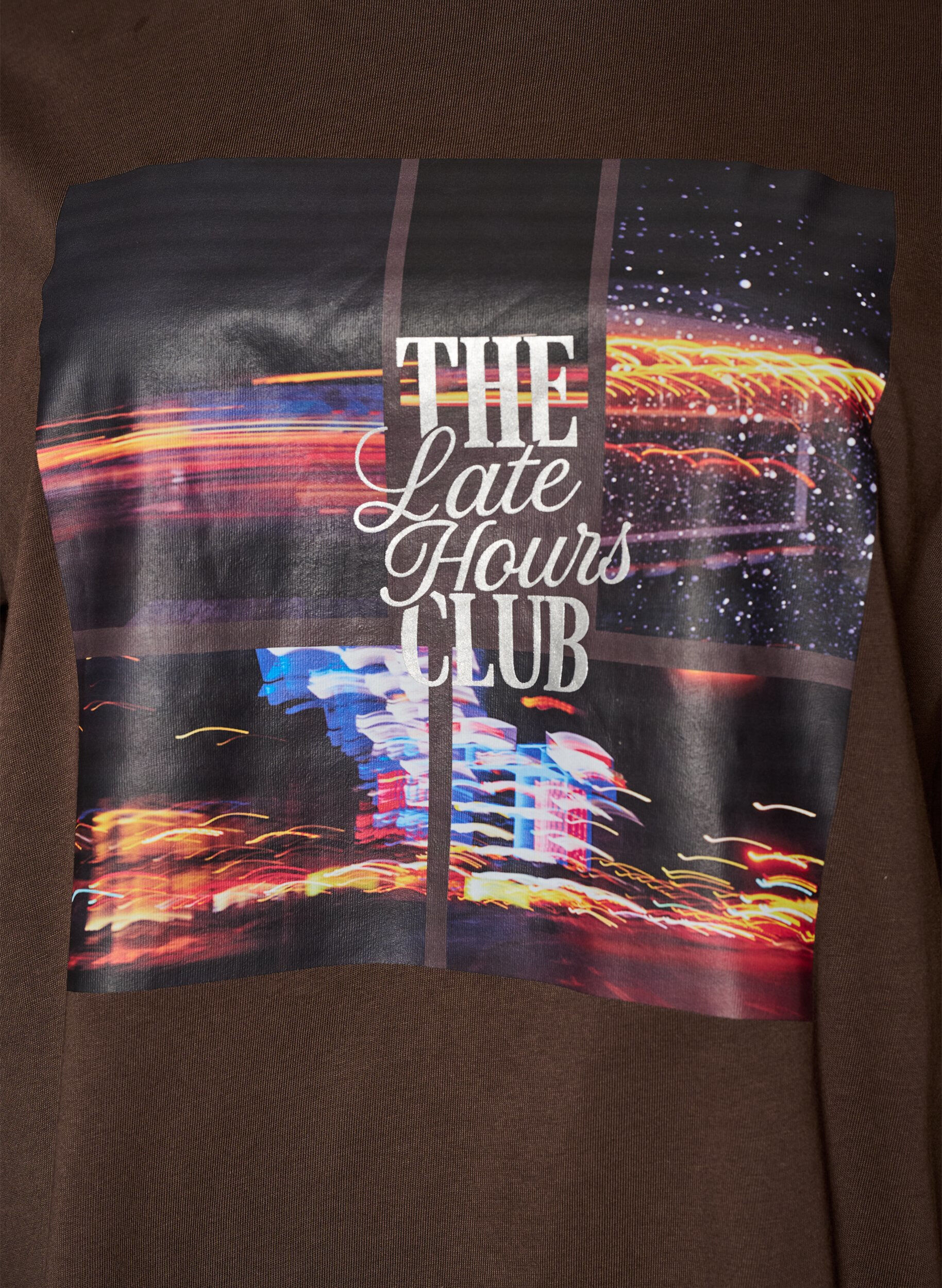 ZizziT-shirt oversize avec grand imprim&eacute; photo, Marron, Packshot image number 2