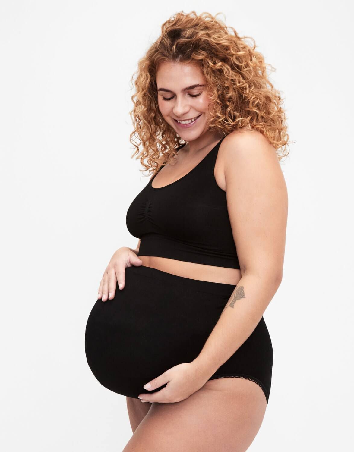 V&ecirc;tements de maternit&eacute;